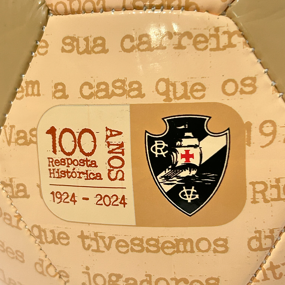 Bola Oficial Vasco Futebol de Campo CRVG-CPO-8 Licenciada